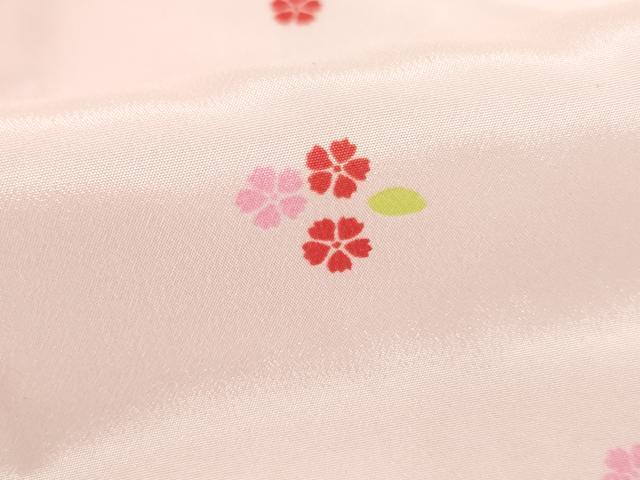 平和屋着物[]子供　女の子　３歳　肌着・足袋・腰紐セット　舞桜文　たとう紙付き　さんび謹製　伊勢丹扱い　AABF2350ja