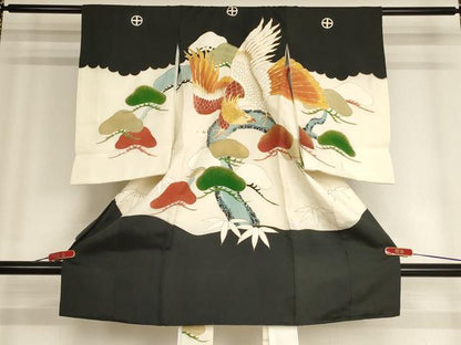 平和屋着物[]お宮参り　男の子　祝着　産着　初着　のしめ　駒刺繍　鷹　松　金彩　逸品　AABF2383ja