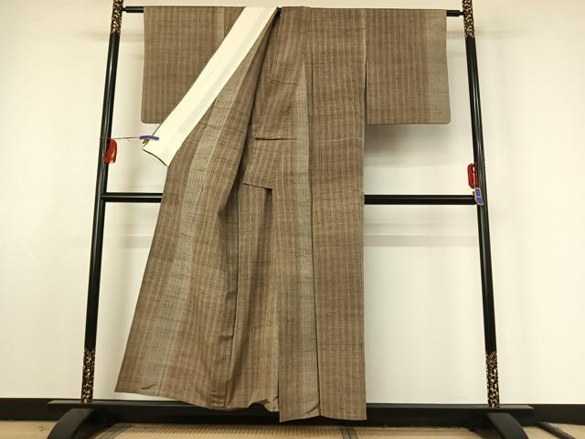 平和屋着物▽越後おぐに　くるまや工房　紬　単衣　柿泥ちぢみ　縞　証紙付き　正絹　逸品　AABF2546jh