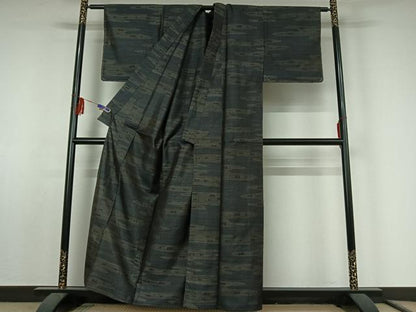 平和屋着物▽本場大島紬 単衣 エ霞文様 正絹 逸品 AABF2553jh