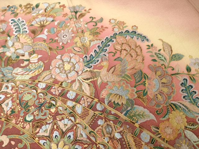 平和屋着物●訪問着　総刺繍　更紗花鳥文　暈し染め　金糸　正絹　逸品　AABF2866ck
