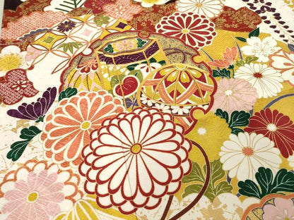 平和屋着物●豪華振袖 駒刺繍 貝桶花毬文 金彩 ロング丈 正絹 逸品 AABF2885ck