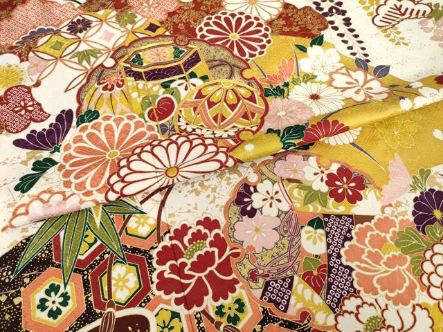 平和屋着物●豪華振袖 駒刺繍 貝桶花毬文 金彩 ロング丈 正絹 逸品 AABF2885ck