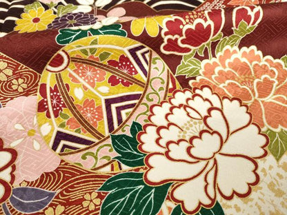 平和屋着物●豪華振袖 駒刺繍 貝桶花毬文 金彩 ロング丈 正絹 逸品 AABF2885ck