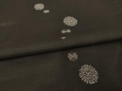 平和屋着物●本場大島紬 カタス9マルキ 丸文 地空き 正絹 逸品 AABF2917ck