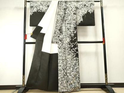 平和屋着物●訪問着　刺繍　萩　暈し染め　黒地　銀糸　銀彩　正絹　逸品　AABF2926cs