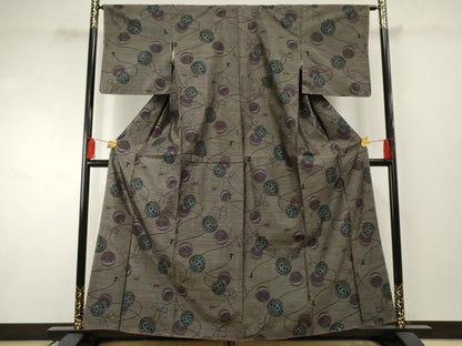平和屋着物●本場大島紬　泥染め　花毬文　正絹　逸品　未使用　AABF2931cs