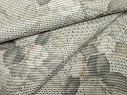 平和屋着物●本場大島紬　白大島　総絣　枝花文　正絹　逸品　未使用　AABF2934cs