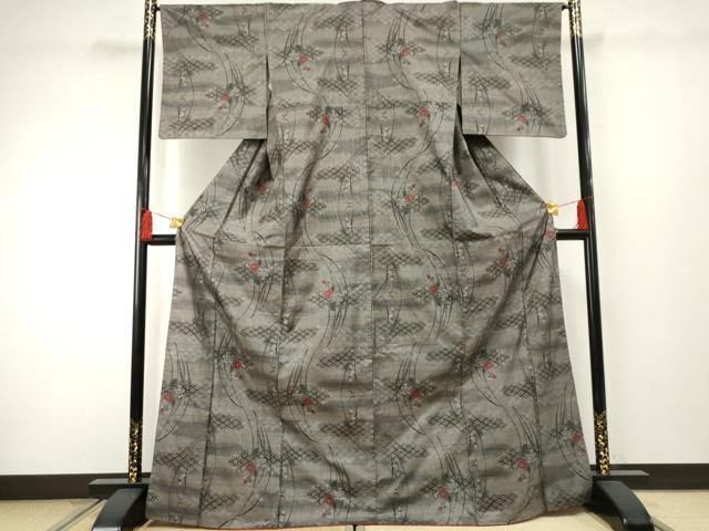 平和屋着物●本場大島紬 泥染め カタス9マルキ 枝花文 正絹 逸品 AABF2999cs