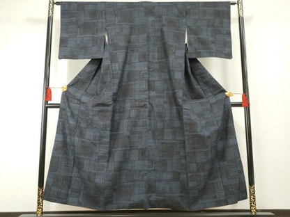 平和屋着物●本場結城紬 重要無形文化財 80亀甲 幾何学柄 正絹 逸品 AABF3007cs