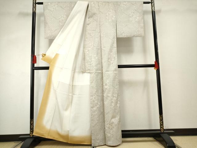 平和屋着物●本場大島紬 白大島 カタス9マルキ 吉祥枝花文 反端付き 正絹 逸品 AABF3008cs