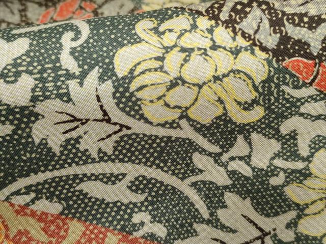 平和屋着物●本場染大島紬 更紗花唐草文 正絹 逸品 未使用 AABF3014cs
