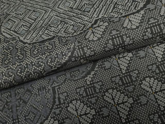 平和屋着物●本場大島紬 一元7マルキ 雲重ね吉祥文 黒地 正絹 逸品 未使用 AABF3017cs