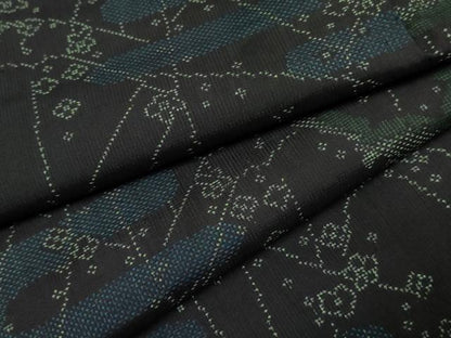平和屋着物●本場大島紬 一元7マルキ エ霞枝花文 黒地 正絹 逸品 未使用 AABF3021cs