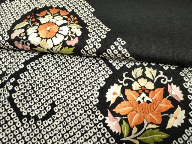 平和屋着物●訪問着 絞り 刺繍 更紗花文 黒地 正絹 逸品 AABF3025cs