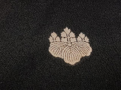 平和屋着物■豪華黒留袖 駒刺繍 笹文 金彩 正絹 逸品 AABF3065ph