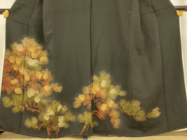 平和屋着物■豪華黒留袖　刺繍　枝松文　金糸　金彩　正絹　逸品　AABF3293fw