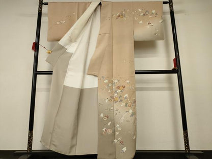 平和屋着物●創業460年・千總　訪問着　駒刺繍　草花文　金彩　正絹　逸品　AABF3324nf