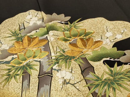 平和屋着物■豪華黒留袖　駒刺繍　松竹梅　暈し染め　金糸　金彩　正絹　逸品　AABF3377st
