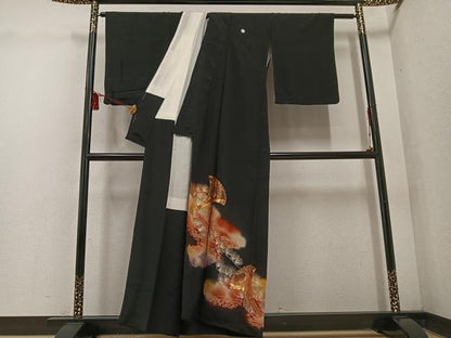 平和屋着物■豪華黒留袖　駒刺繍　草花文　暈し染め　金彩　正絹　逸品　AABF3507ph