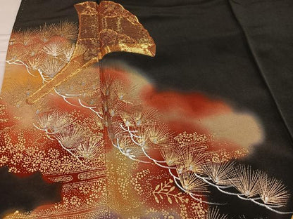 平和屋着物■豪華黒留袖　駒刺繍　草花文　暈し染め　金彩　正絹　逸品　AABF3507ph