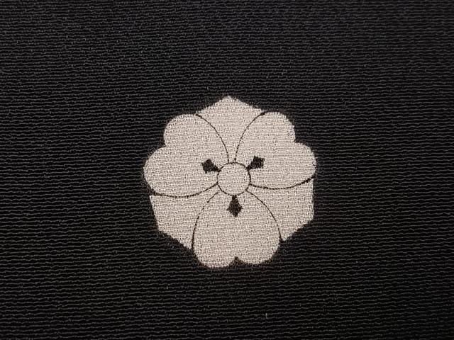 平和屋着物■豪華黒留袖　駒刺繍　草花文　暈し染め　金彩　正絹　逸品　AABF3507ph