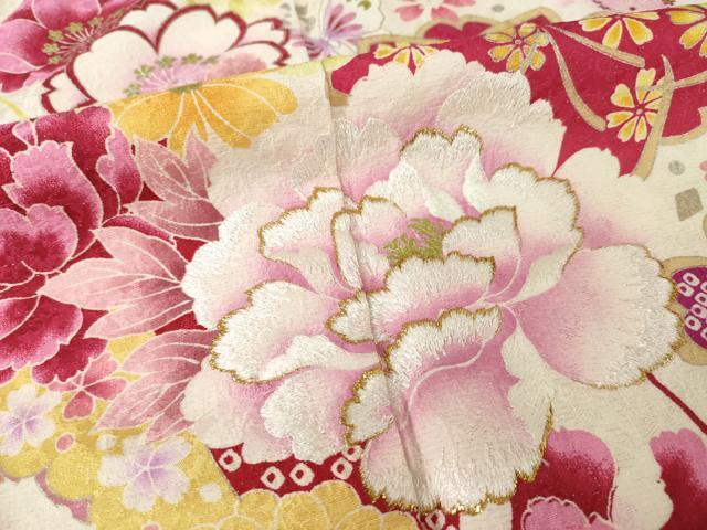 平和屋着物●豪華振袖 刺繍 舞花文 暈し染め 金銀彩 銀通し地 正絹 逸品 AABF3571ck