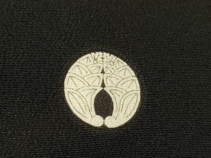 平和屋着物●創業460年・千總 黒留袖 駒刺繍 道長吉祥花文 金彩 正絹 逸品 AABF3591ck