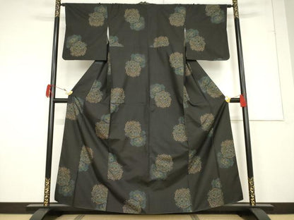 平和屋着物●本場大島紬 カタス9マルキ 地空き 鏡裏花鳥文 正絹 逸品 AABF3945ck