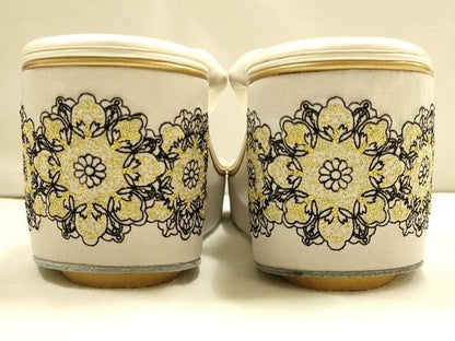 平和屋着物●和装小物　和装草履　厚底　ハイヒール草履　刺繍　ラインストーン　百華レース柄　金糸　箱付き　逸品　AABF4045ay
