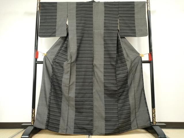 平和屋着物●上質な紬 横段間道 黒地 正絹 逸品 AABF4201cs