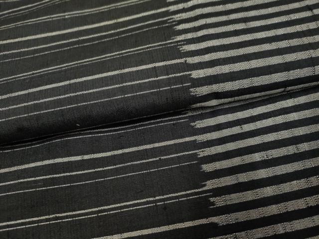 平和屋着物●上質な紬 横段間道 黒地 正絹 逸品 AABF4201cs