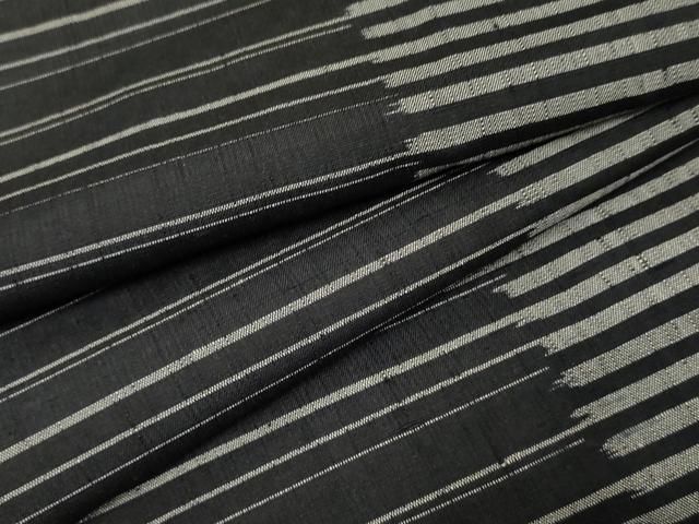 平和屋着物●上質な紬 横段間道 黒地 正絹 逸品 AABF4201cs