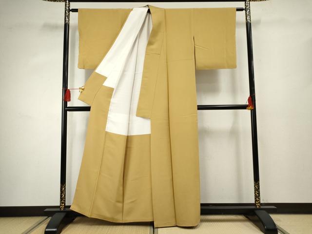 平和屋着物●上質な色無地 泥染め 芥子色 反端付き 正絹 逸品 AABF4233cs