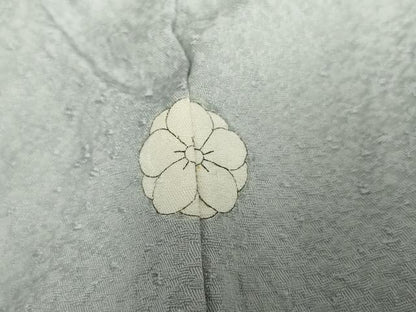 平和屋着物●上質な色無地　紋意匠　暁鼠色　正絹　逸品　AABF4236cs