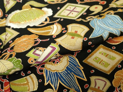 平和屋着物●訪問着 友禅 駒刺繍 宝尽くし 黒地 金彩 正絹 逸品 AABF4279cs