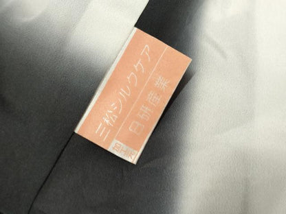 平和屋着物●上質な小紋 吉祥花唐草文 黒地 鬼しぼ縮緬 正絹 逸品 AABF4285cs