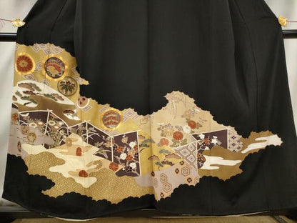 平和屋着物■豪華黒留袖　駒刺繍　吉祥雲取り花文　金彩　正絹　逸品　AABF4368st