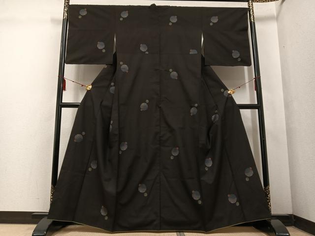 平和屋着物●本場大島紬 カタス9マルキ 地空き 雪輪文 ますいわ屋扱い 正絹 逸品 AABF4470ph