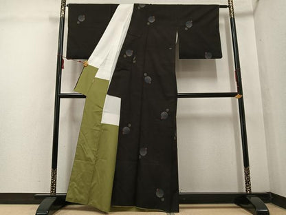 平和屋着物●本場大島紬 カタス9マルキ 地空き 雪輪文 ますいわ屋扱い 正絹 逸品 AABF4470ph