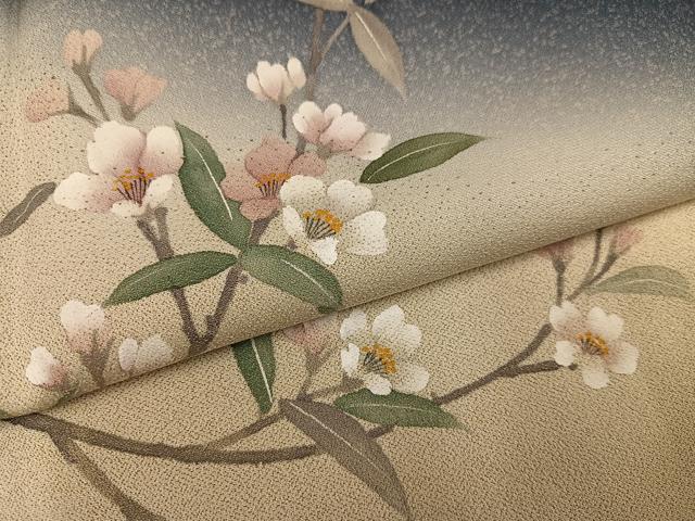 平和屋着物●訪問着 手描き 枝花文 暈し染め 金通し地 さが美扱い 正絹 逸品 AABF4500ph