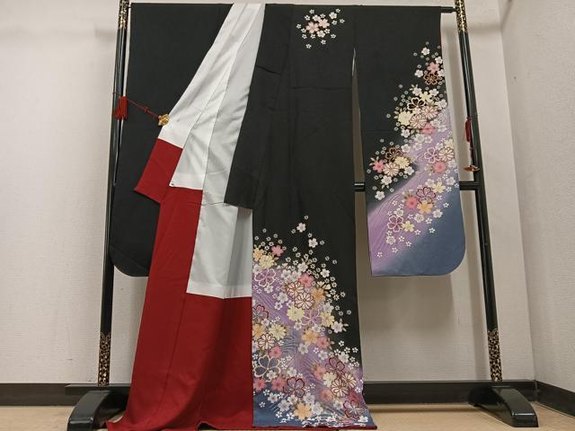 平和屋着物●豪華振袖 舞花文 暈し染め 黒地 金彩 ロング丈 正絹 逸品 AABF4501ph