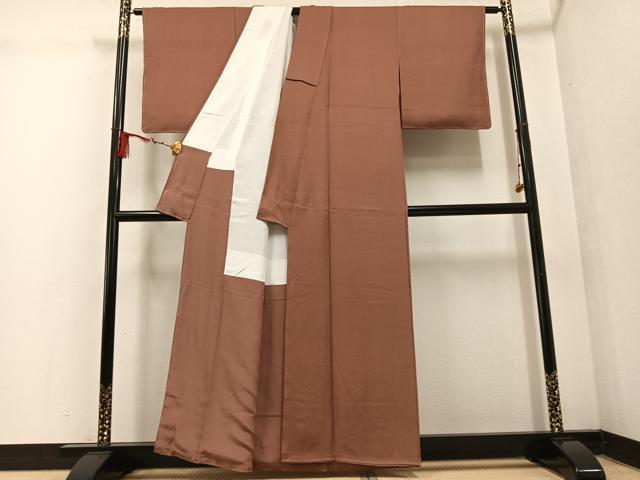 平和屋着物●上質な色無地 鹿の子地紋 赭色 正絹 逸品 未使用 AABF4503ph