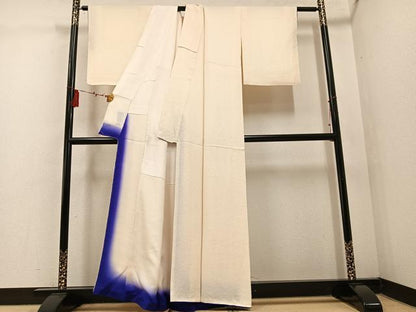 平和屋着物●上質な色無地 鳥の子色 正絹 逸品 未使用 AABF4518ph