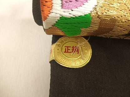 平和屋着物◎西陣　六通柄袋帯　唐織　天井花文　黒地　金糸　正絹　逸品　AABF4904yx