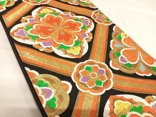 平和屋着物◎西陣　六通柄袋帯　唐織　天井花文　黒地　金糸　正絹　逸品　AABF4904yx