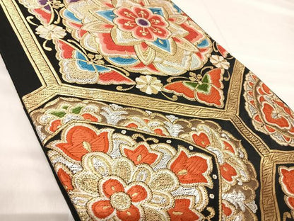 平和屋着物◎六通柄袋帯　唐織　亀甲花蝶文　黒地　金銀糸　正絹　逸品　AABF4922yx