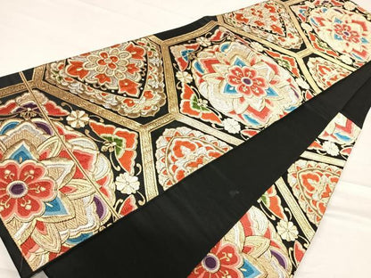 平和屋着物◎六通柄袋帯　唐織　亀甲花蝶文　黒地　金銀糸　正絹　逸品　AABF4922yx