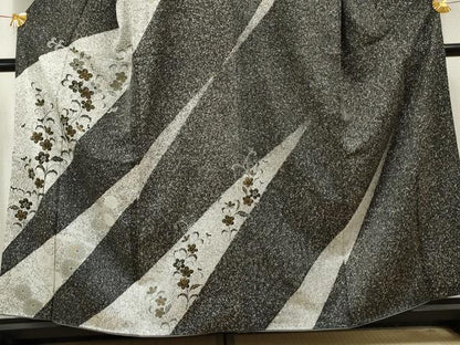 平和屋着物●訪問着 友禅 枝花文 たたき染め 黒地 金彩 正絹 逸品 AABF5145cs