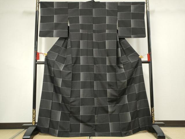 平和屋着物●上質な紬 格子 黒地 正絹 逸品 AABF5152cs